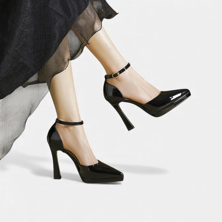 Joana | Talons moderne