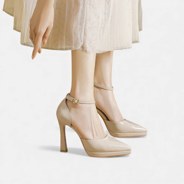 Joana | Talons moderne