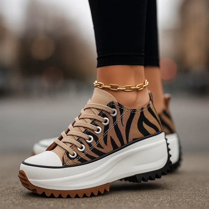 Tess | Baskets élégante
