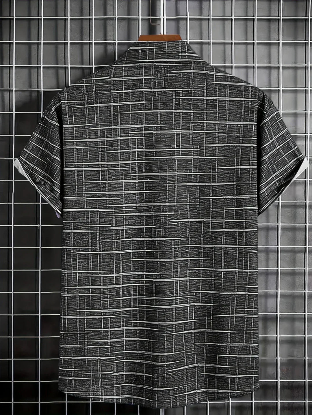 Denis | Chemise élégante à motif rayé et à
