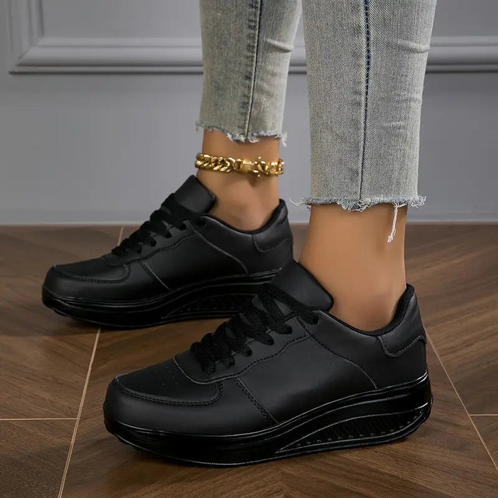 Nicole | Baskets moderne